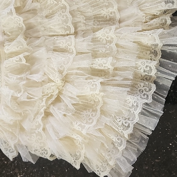 Jaded London Vanilla Rhea Tulle Lace Bloomer Shorts Size 2 - Picture 12 of 16